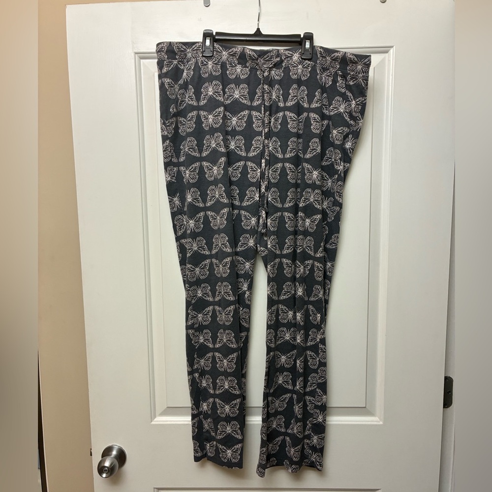 Sonoma Gray and White Intimates